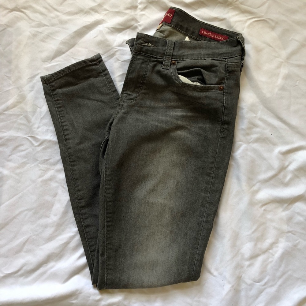 Grey wash skinny jeans